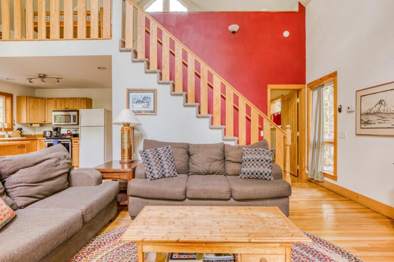 Wildwood Cabin Welches Bagian luar foto