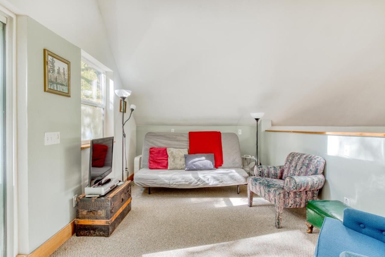 Wildwood Cabin Welches Bagian luar foto
